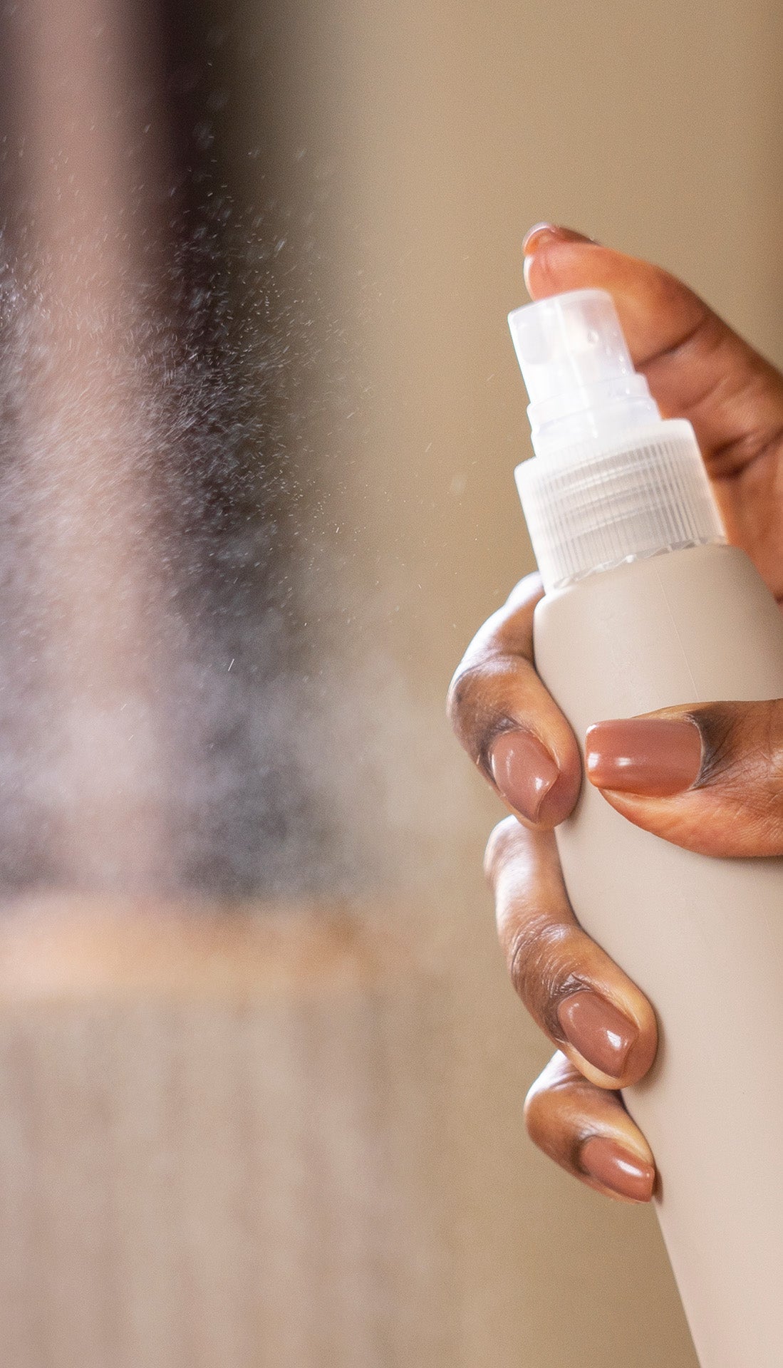 Strawberries & Champagne Hydrating Body Mist